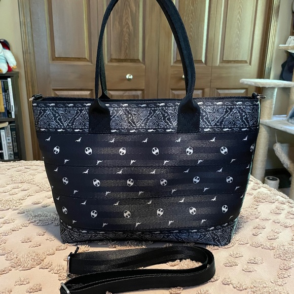 Harvey’s Jack Skelington Mini Streamline Tote w/Bandana - Picture 3 of 12